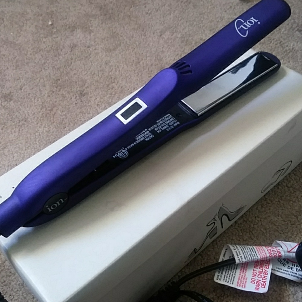Ion straightner